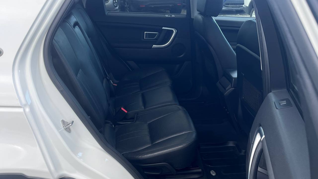 LAND ROVER DISCOVERY SPORT HSE 2016