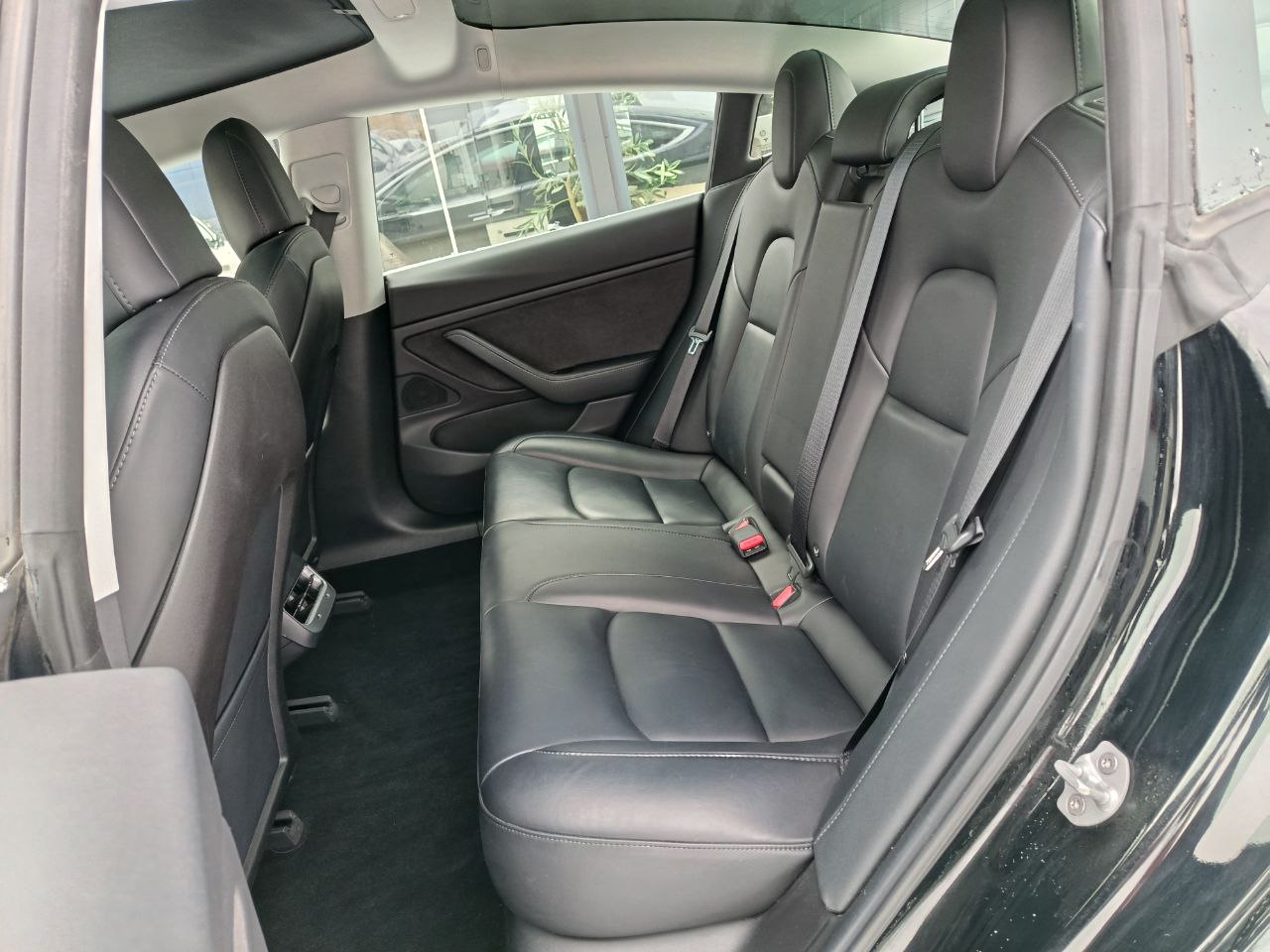 TESLA MODEL 3 MID RANGE 2018