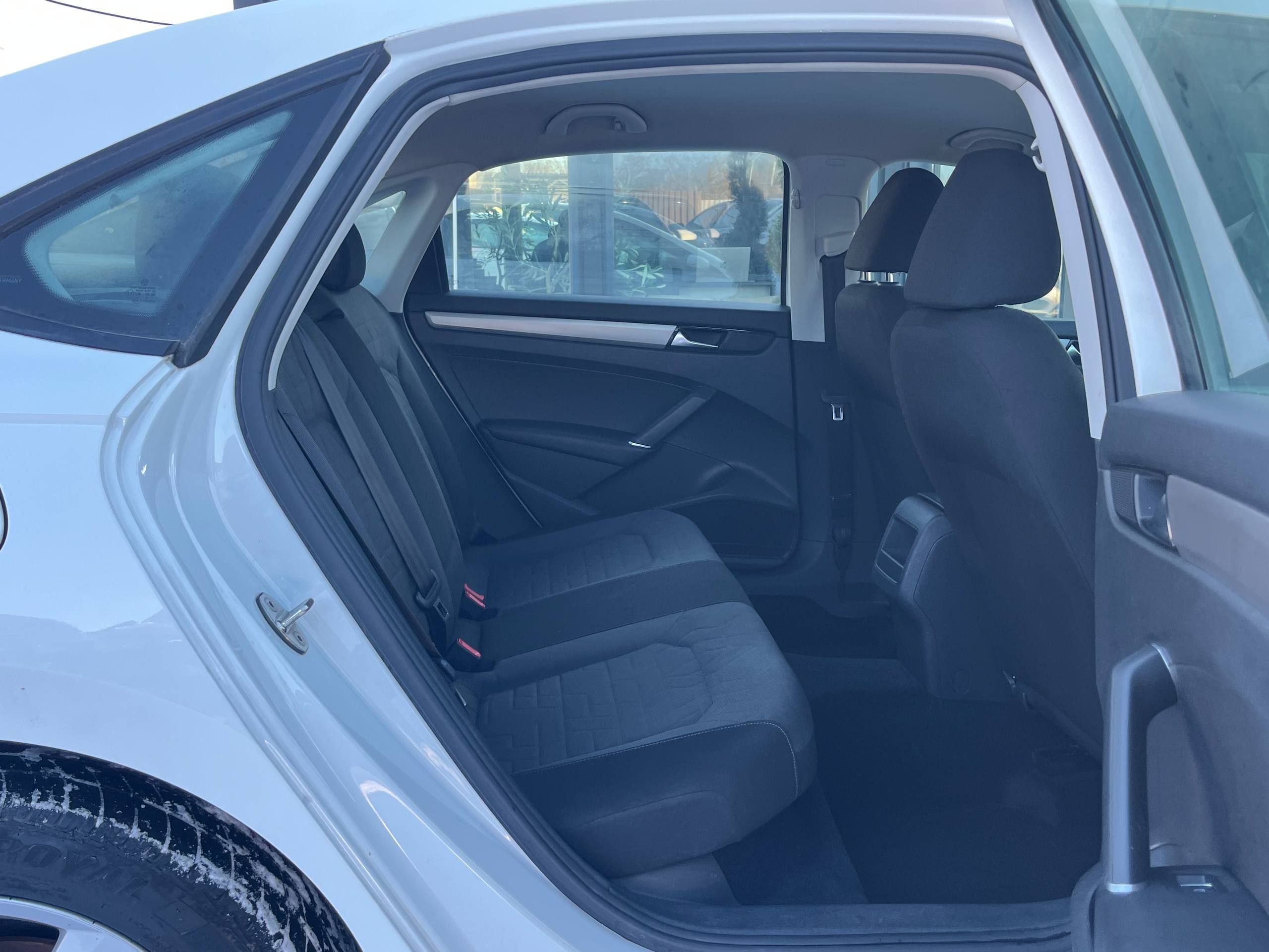 VOLKSWAGEN PASSAT S 2020