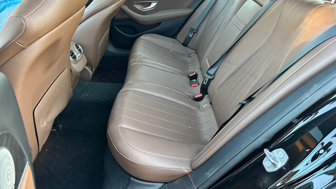 MERCEDES-BENZ E 300 4MATIC 2016