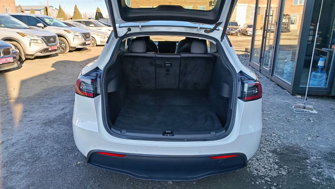 TESLA MODEL Y DUAL MOTOR 2020