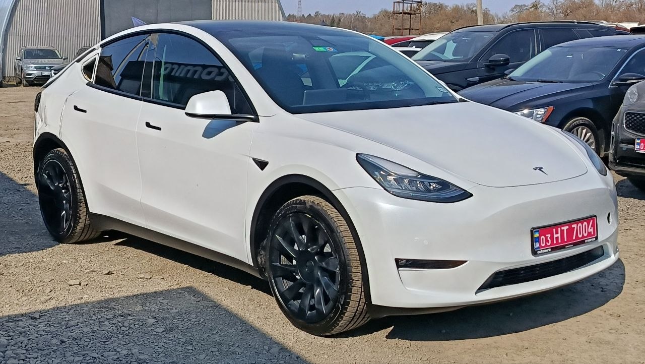 TESLA MODEL Y AWD DUAL MOTOR 2021