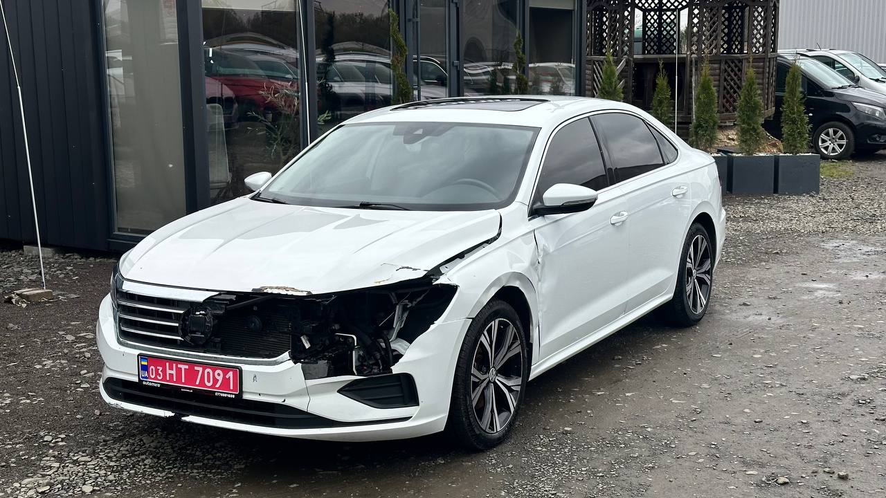 VOLKSWAGEN PASSAT SE 2021