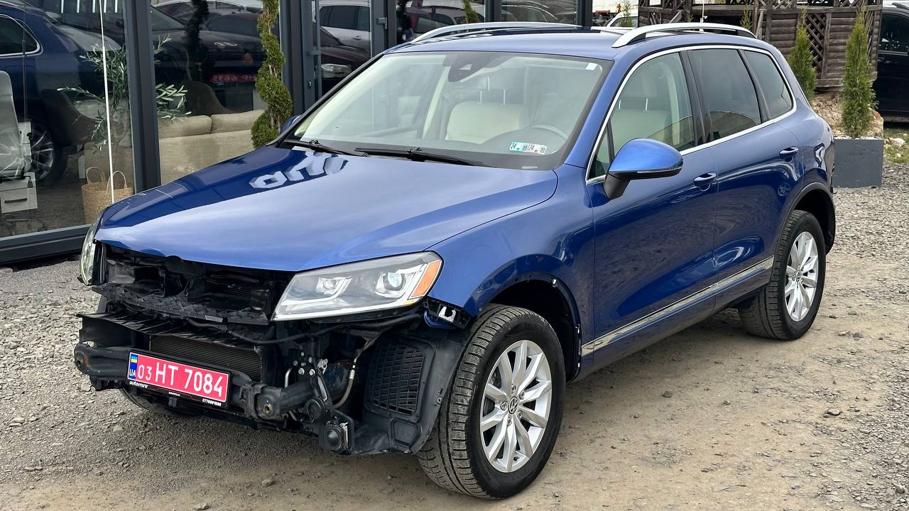 VOLKSWAGEN TOUAREG SPORT 2015