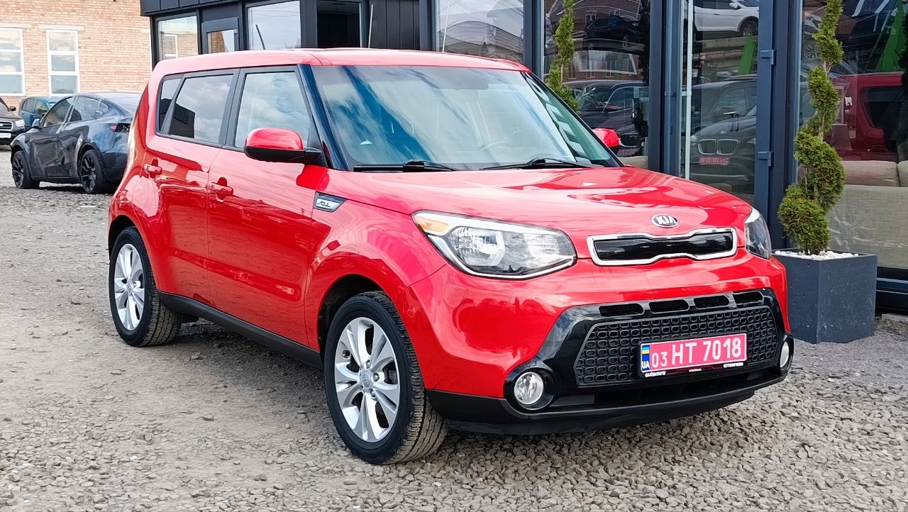KIA SOUL  2015