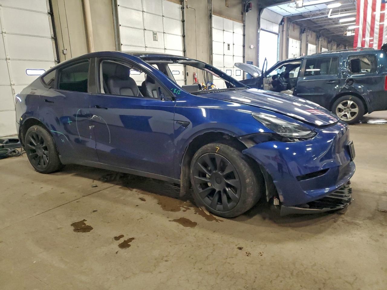 TESLA MODEL Y DUAL MOTOR 2023