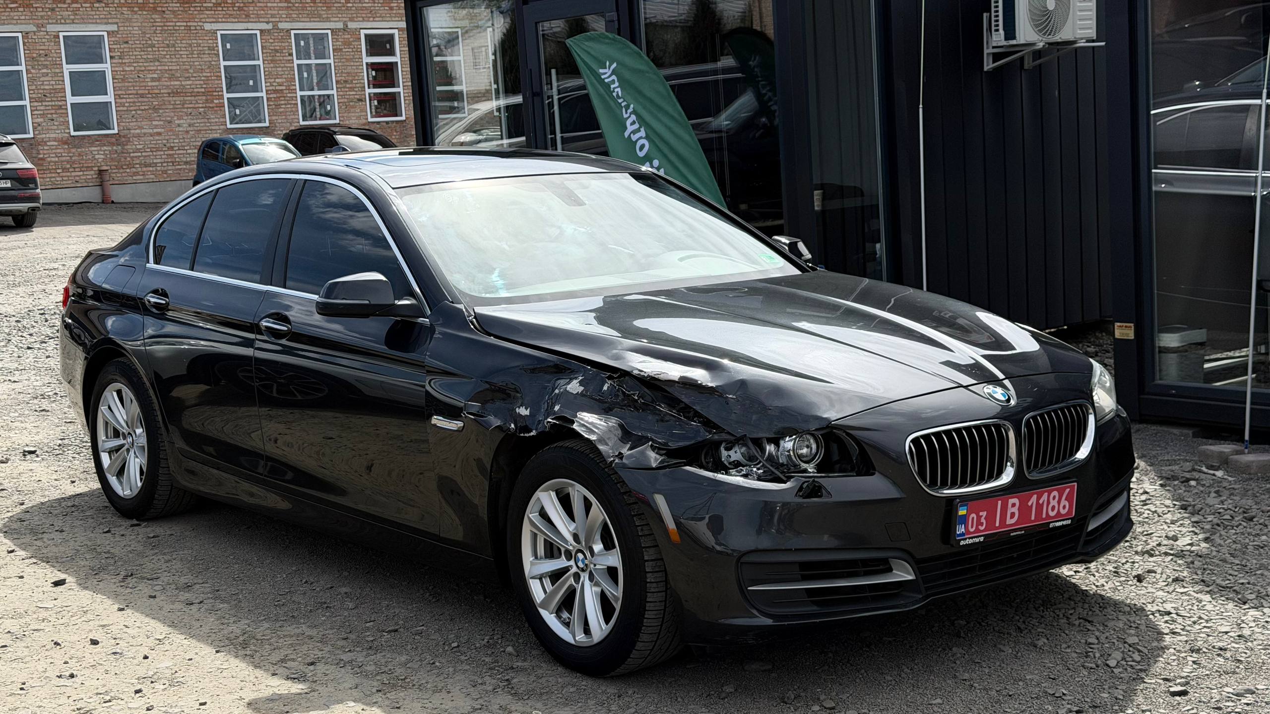 BMW 528 XI 2013