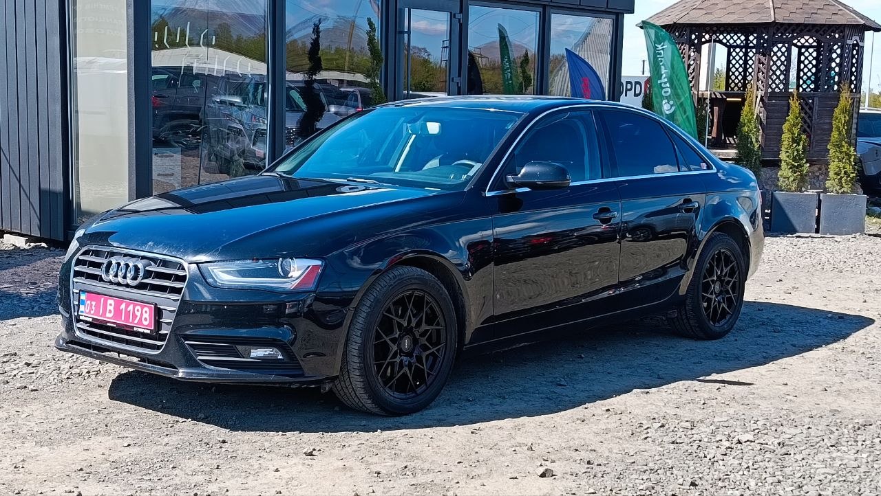 AUDI A4 PREMIUM 2013