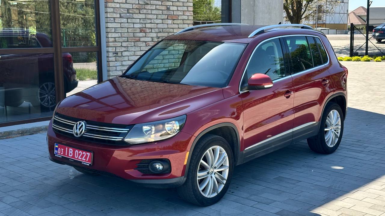 VOLKSWAGEN TIGUAN S 2013