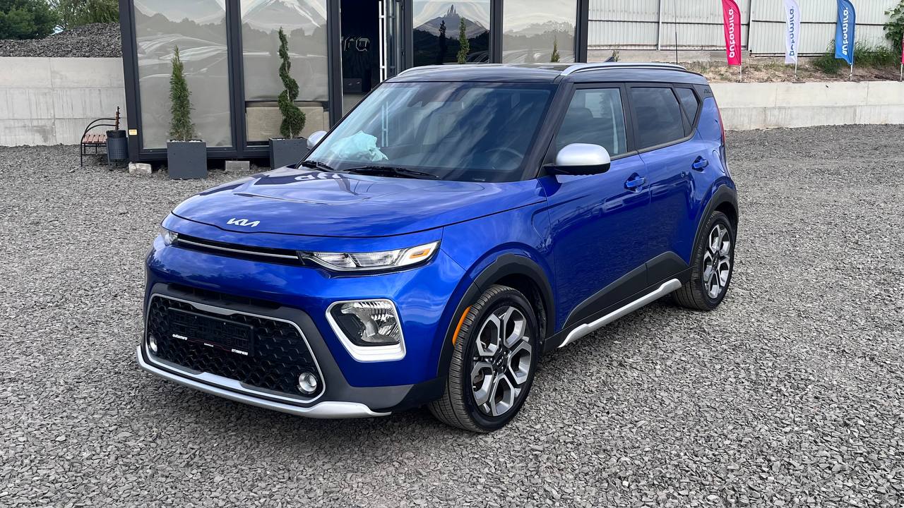 KIA SOUL LX  2021
