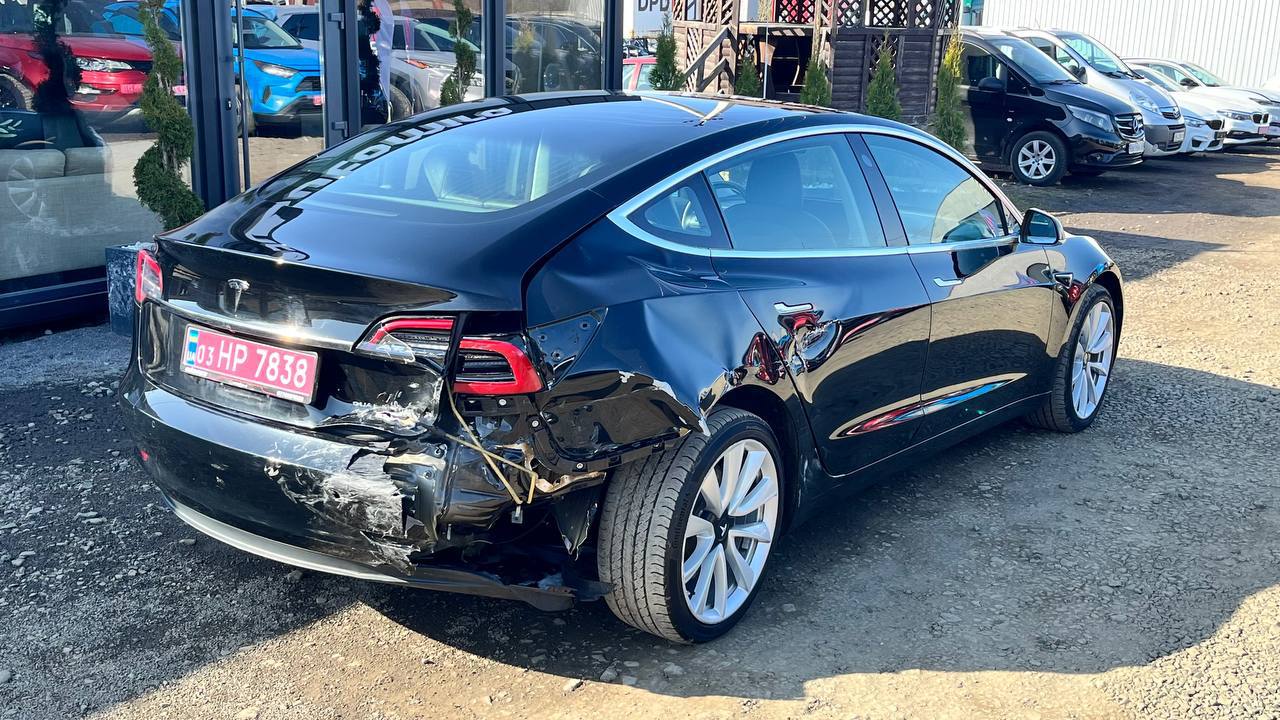 TESLA MODEL 3 LONG RANGE DUAL MOTOR 2018