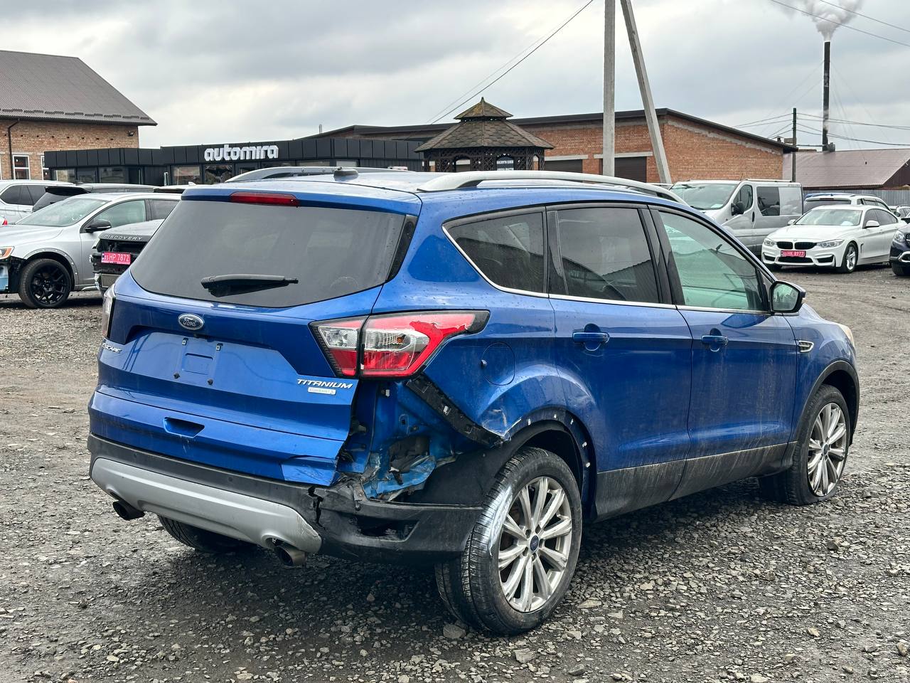 FORD ESCAPE TITANIUM 2017