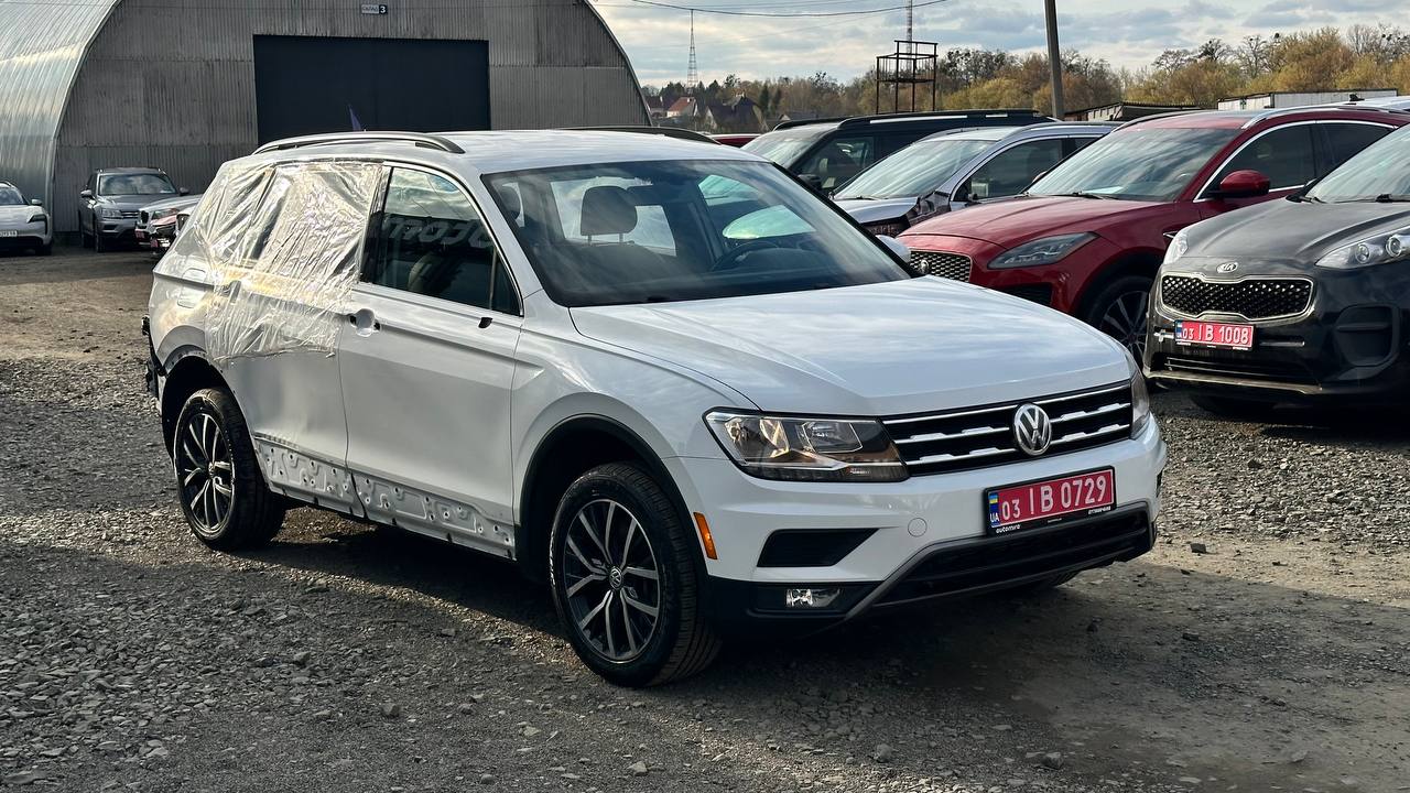 VOLKSWAGEN TIGUAN SE 2017