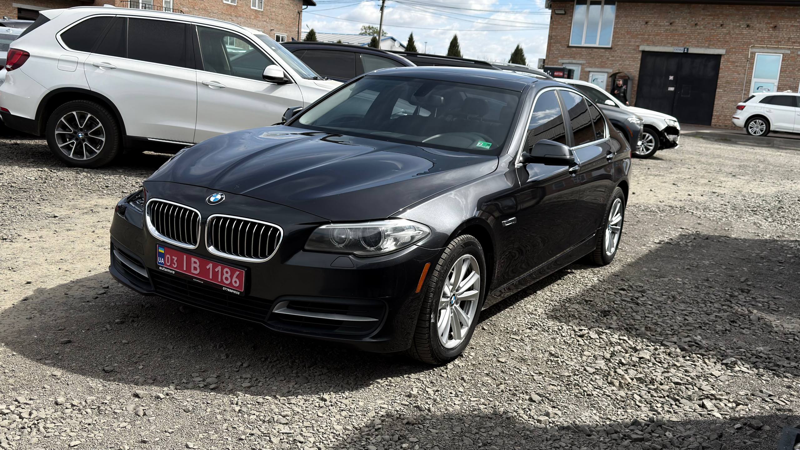BMW 528 XI 2013