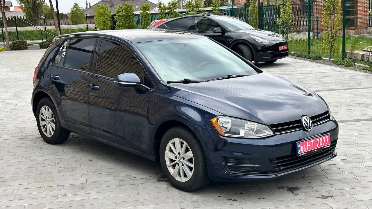VOLKSWAGEN GOLF S/SE 2015