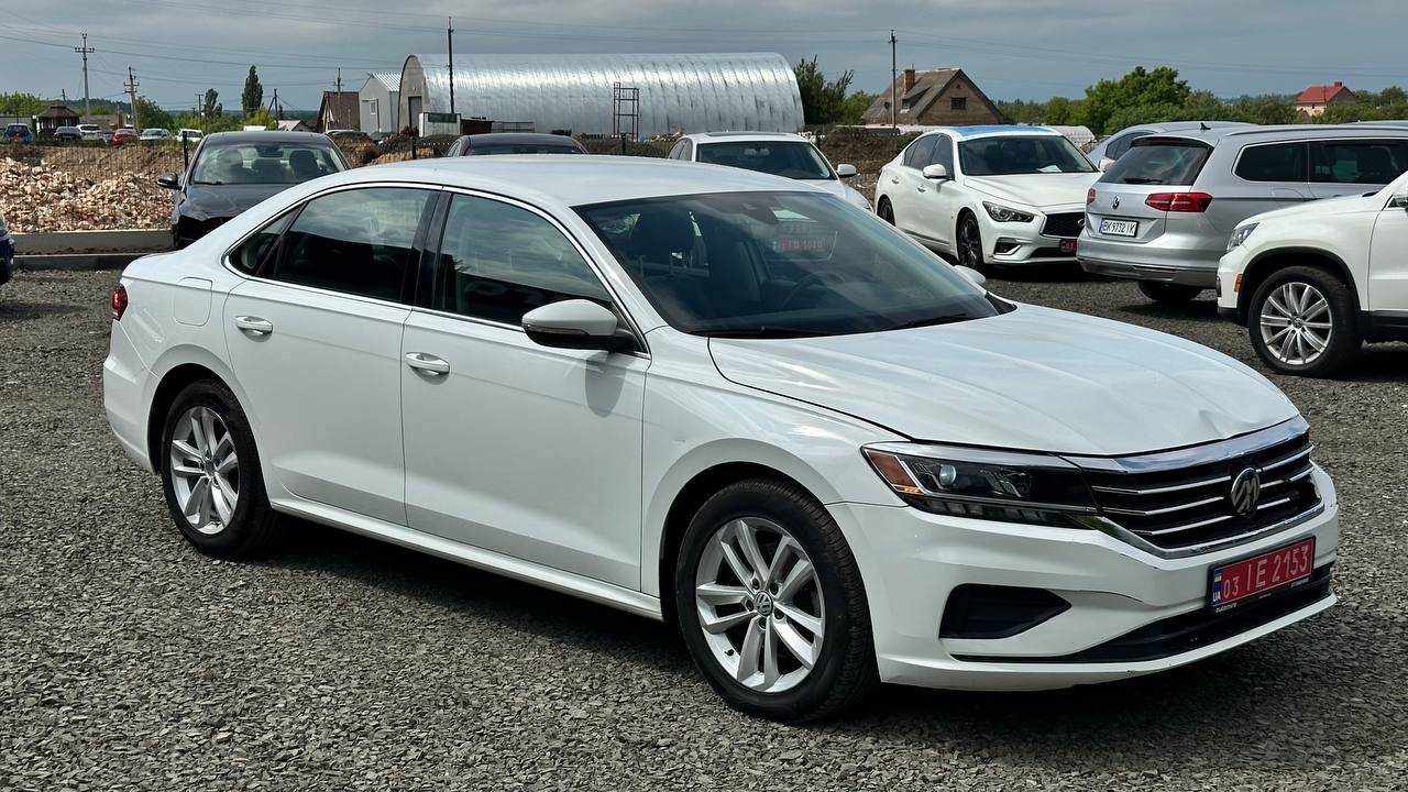 VOLKSWAGEN PASSAT SE 2020