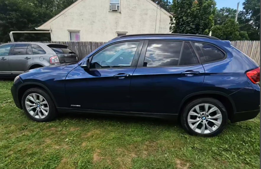 BMW X1 Sports Activity Vehicle xDrive28i 2013