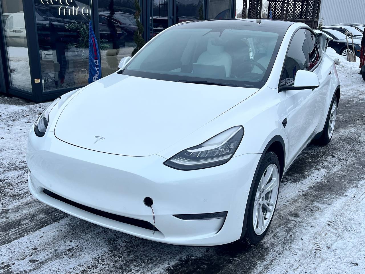 TESLA MODEL Y DUAL MOTOR 2021