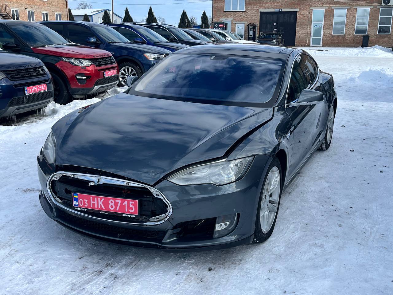 TESLA MODEL S 2013