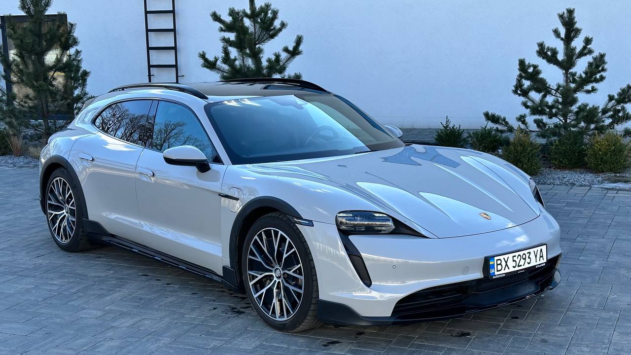 PORSCHE TAYCAN CROSS TURISMО