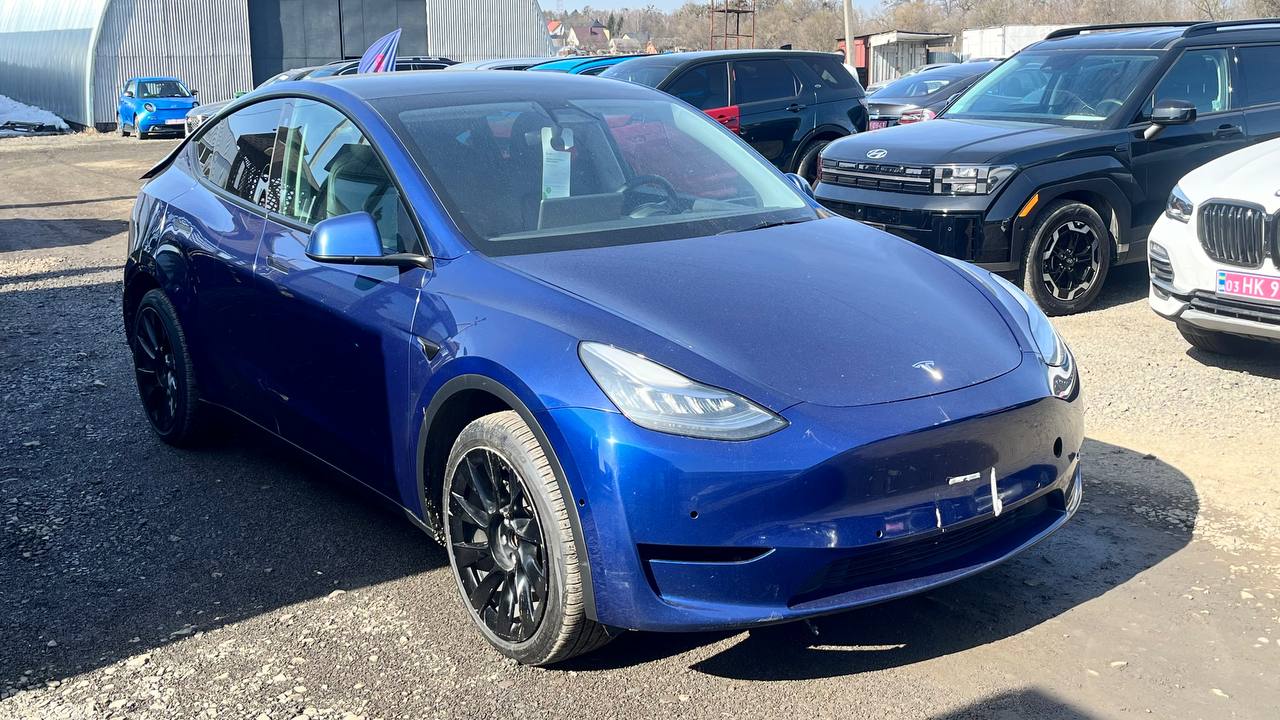 TESLA MODEL Y AWD DUAL MOTOR 2021