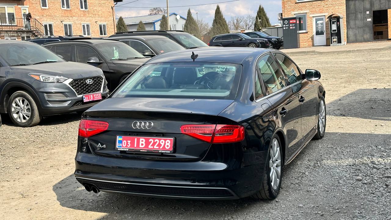 AUDI A4 PREMIUM 2014