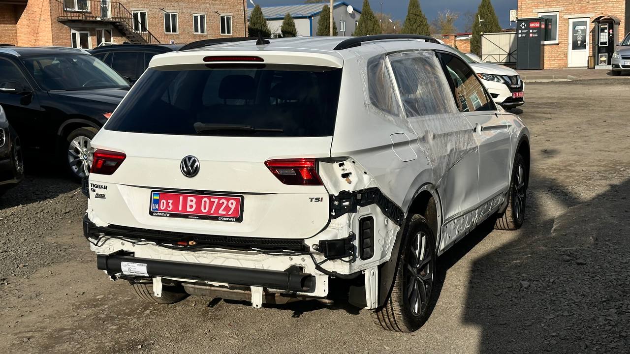 VOLKSWAGEN TIGUAN SE 2017
