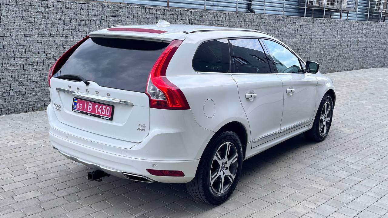 VOLVO XC60 T6 PREMIER 2014