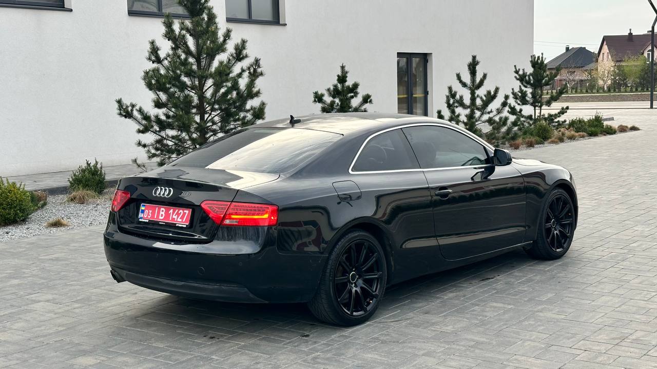 AUDI A5 PREMIUM PLUS 2013