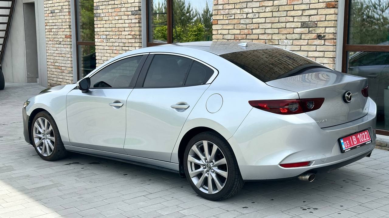 MAZDA 3 PREFERRED 2019