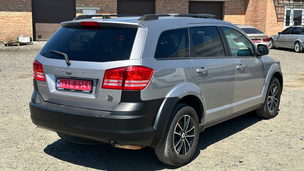 DODGE JOURNEY SE 2018