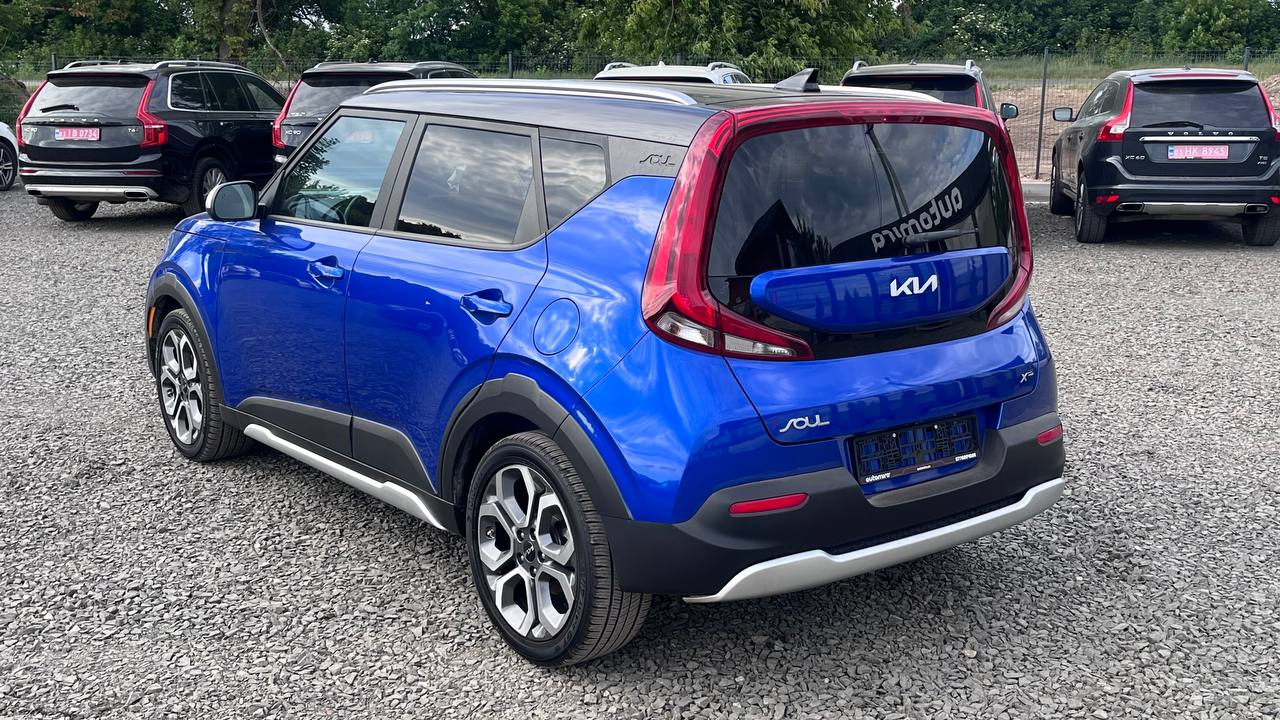 KIA SOUL LX  2021