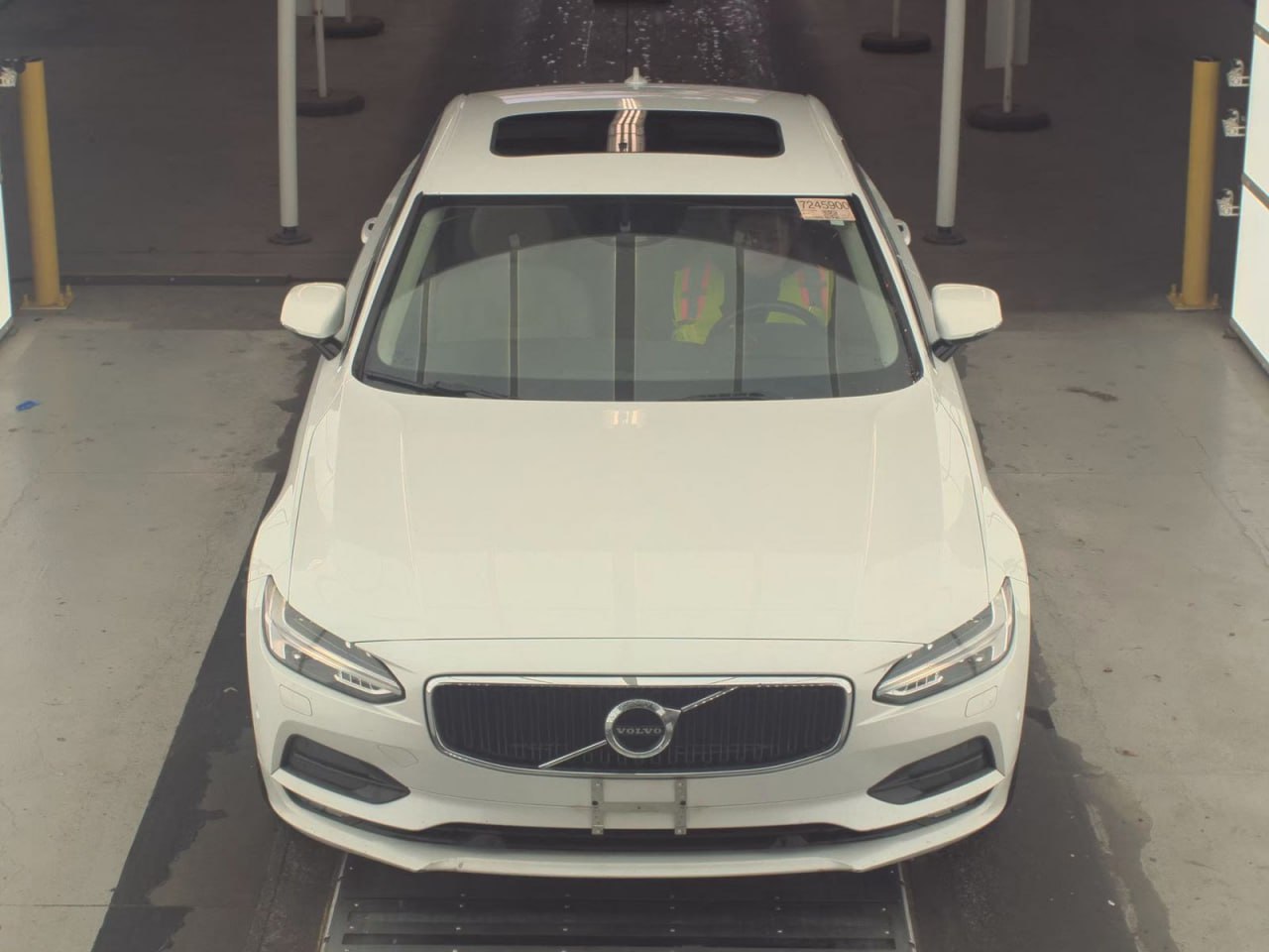 VOLVO S90 T5 MOMENTUM 2017