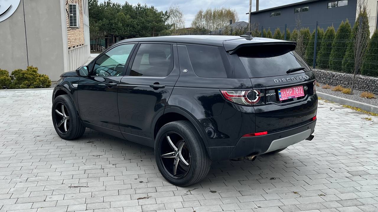 LAND ROVER DISCOVERY SPORT HSE 2015