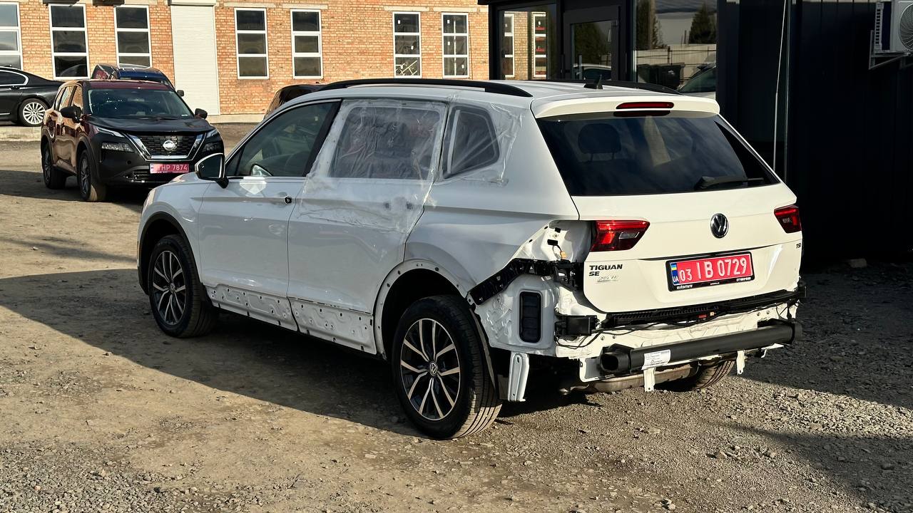 VOLKSWAGEN TIGUAN SE 2017