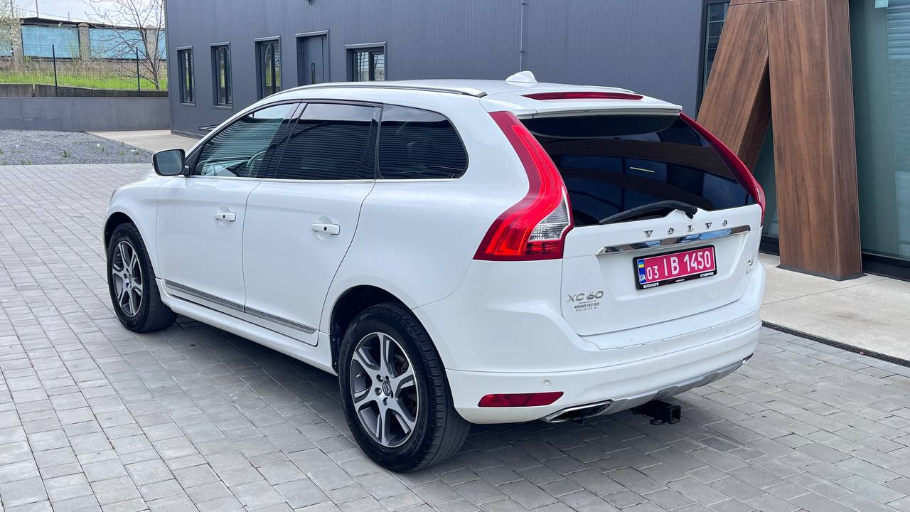 VOLVO XC60 T6 PREMIER 2014