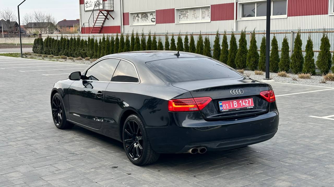AUDI A5 PREMIUM PLUS 2013