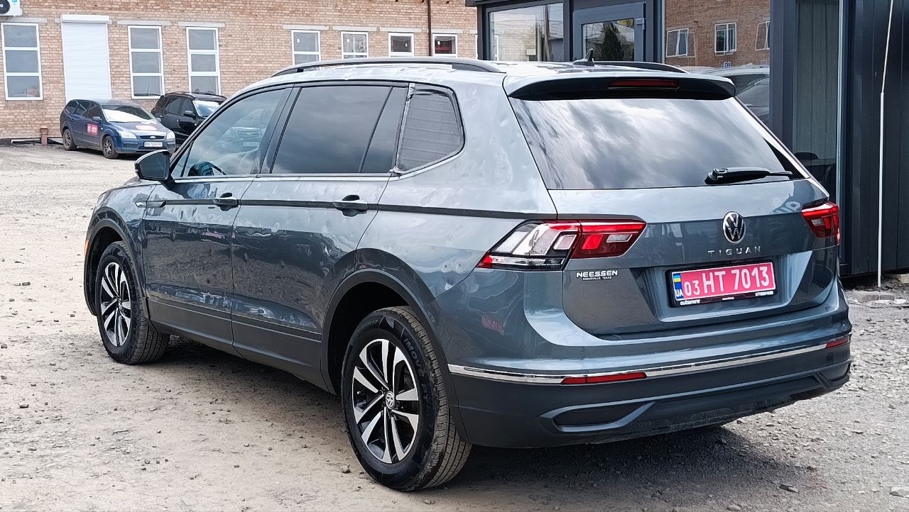 VOLKSWAGEN TIGUAN S 2023
