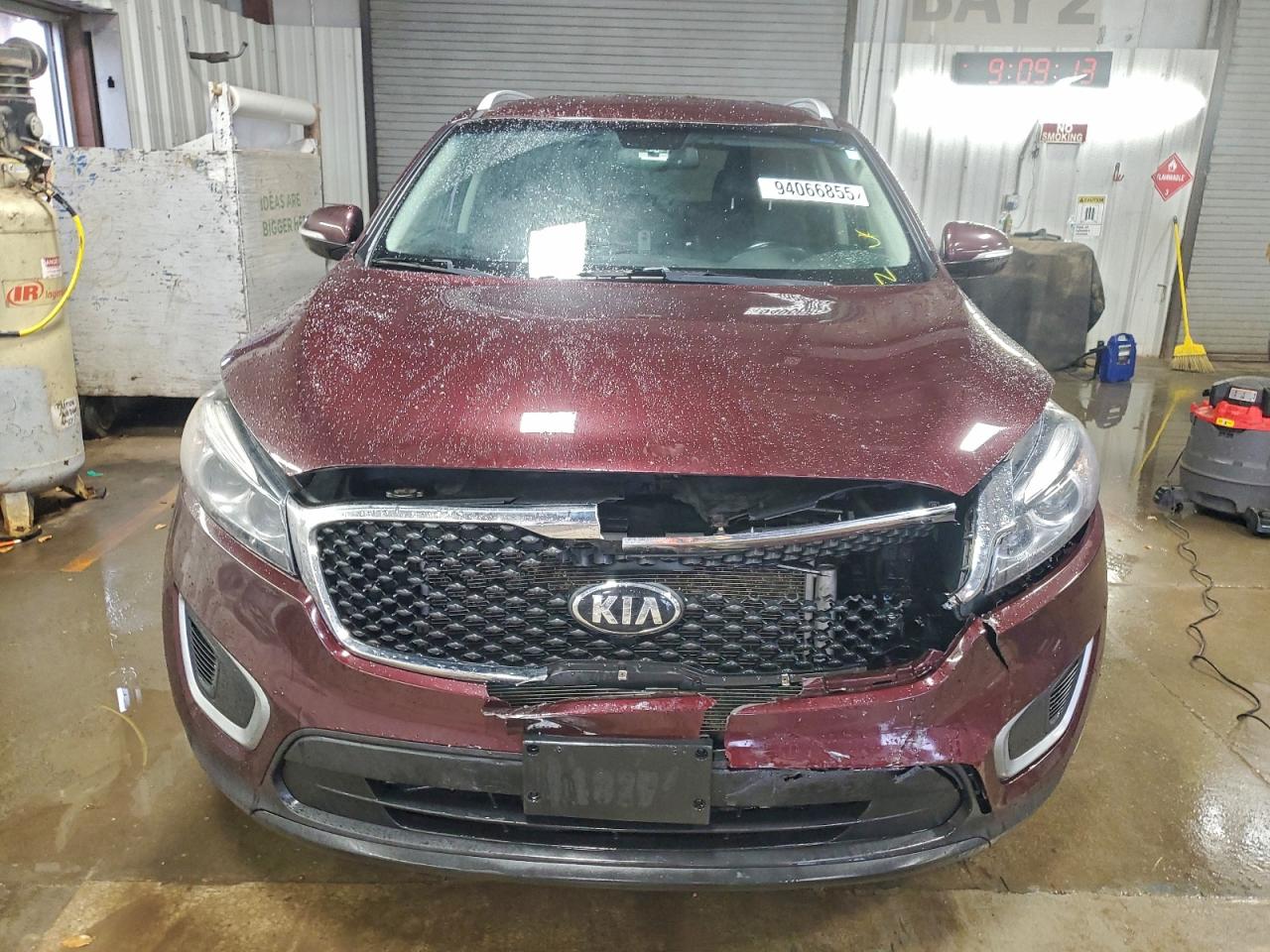 KIA SORENTO LX 2017