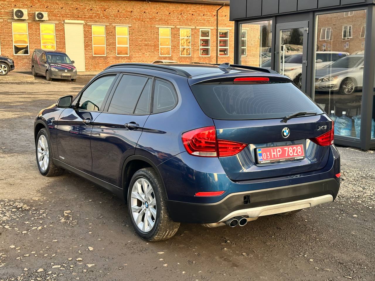 BMW X1 Sports Activity Vehicle xDrive28i 2013
