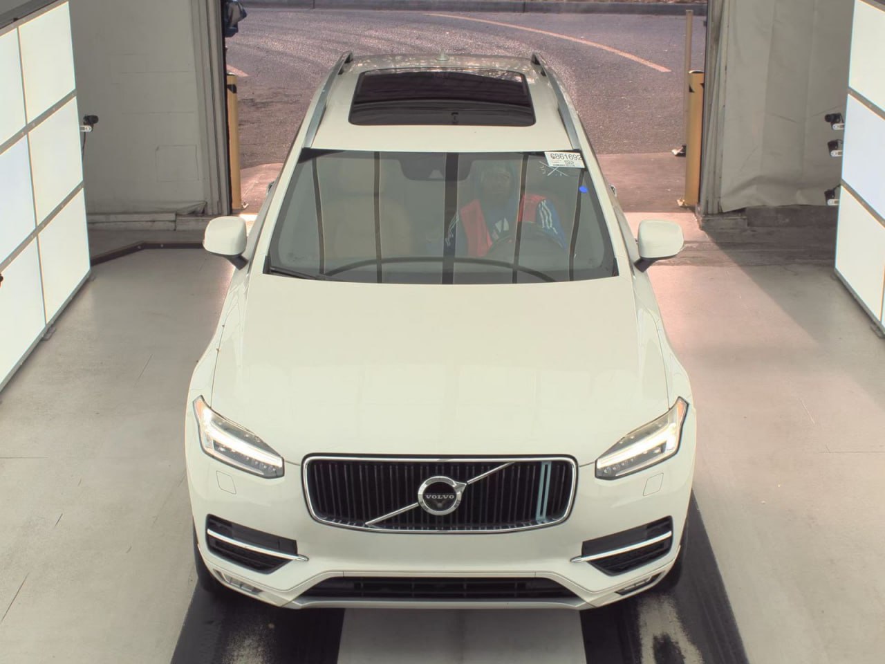 VOLVO XC90 T6 MOMENTUM 2016
