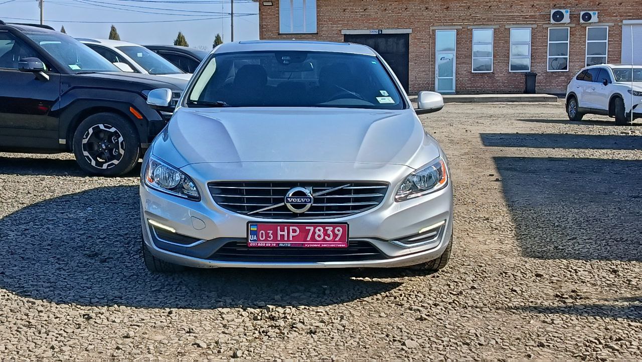 VOLVO S60 PREMIER 2013