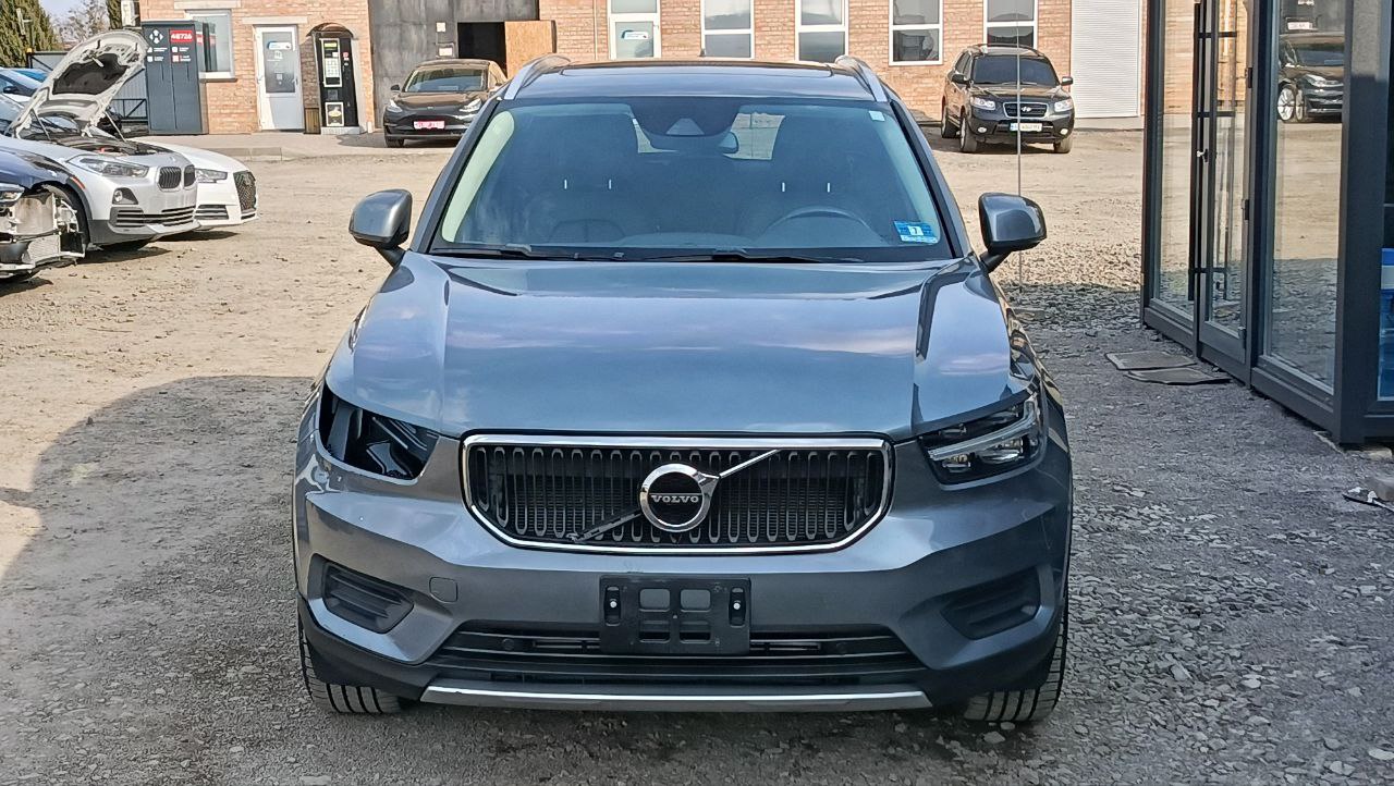 VOLVO XC40 T5 MOMENTUM 2018