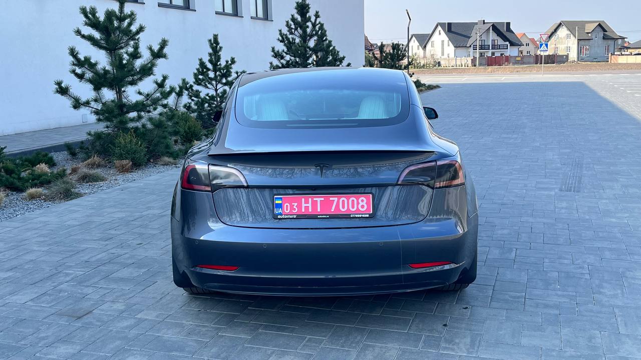 TESLA MODEL 3 DUAL MOTOR 2019