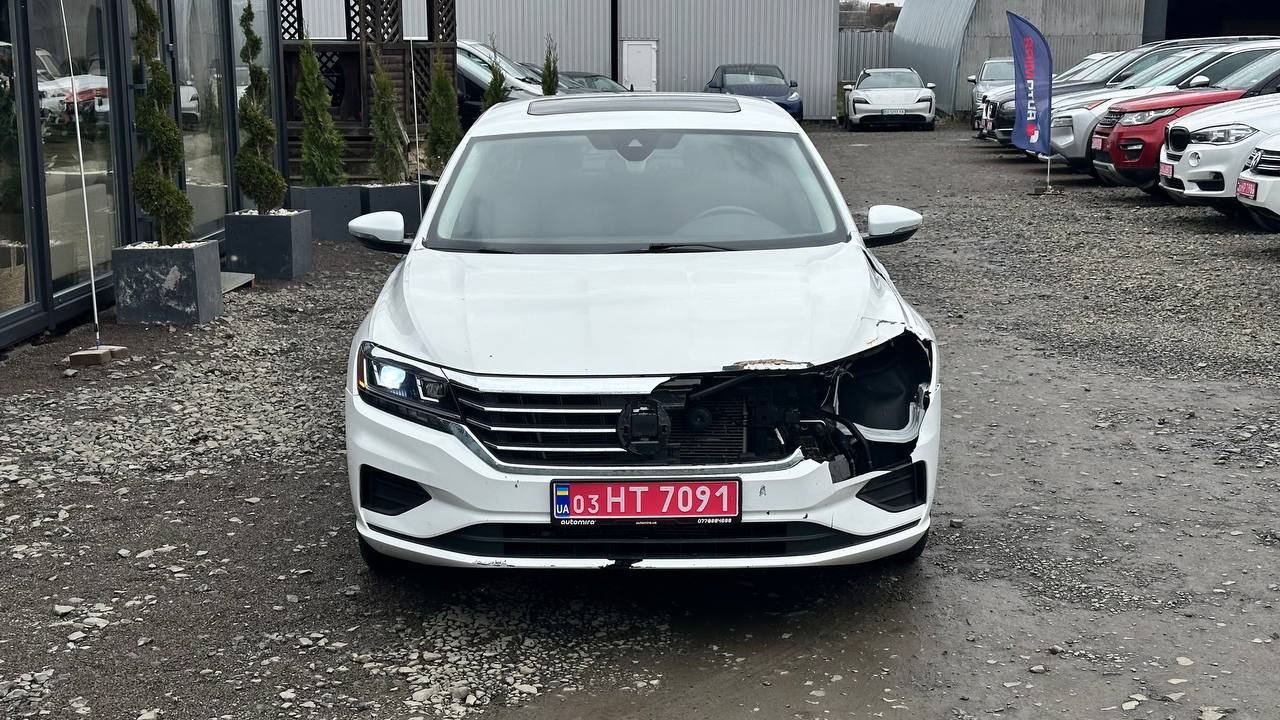 VOLKSWAGEN PASSAT SE 2021