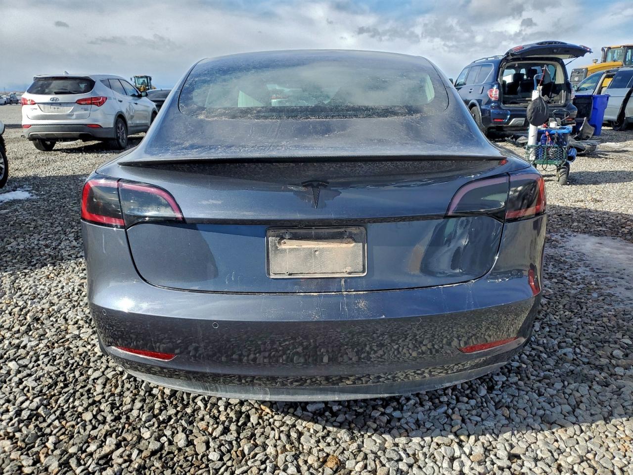 TESLA MODEL 3 DUAL MOTOR 2020