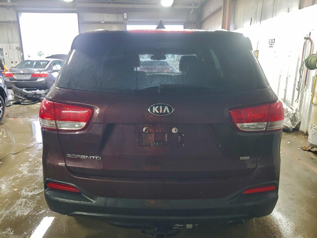 KIA SORENTO LX 2017