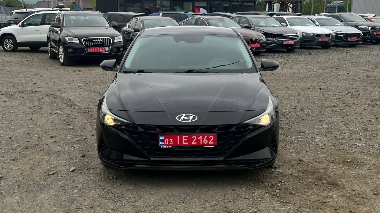 HYUNDAI ELANTRA SE 2020