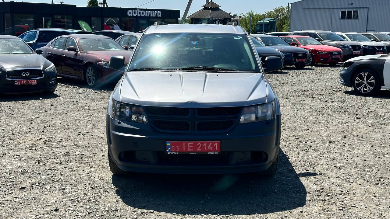 DODGE JOURNEY SE 2018