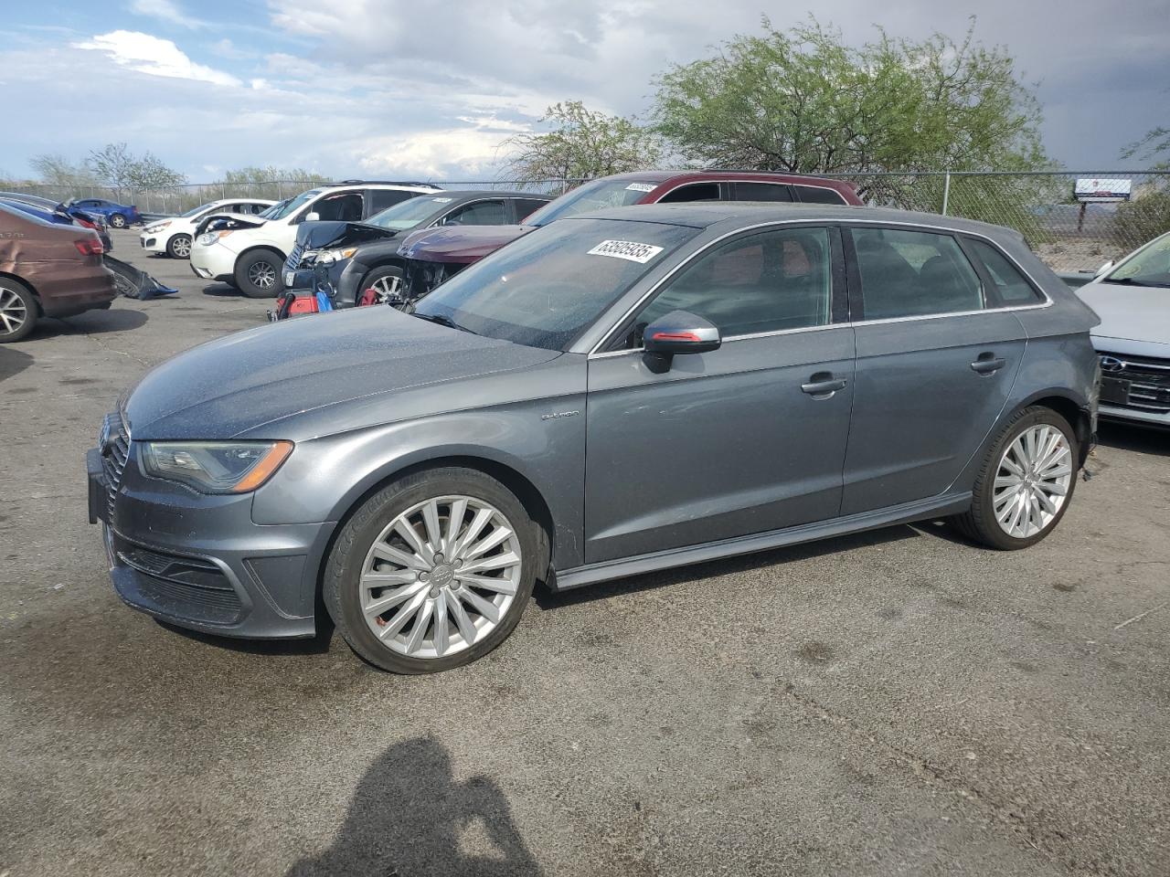 AUDI A3 E-TRON PREMIUM PLUS 2016